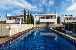 3 Bedroom Villa in a Gated Seafront Resort