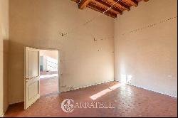 Ref. 3589 Fantastic apartment with garden in tower - Florence