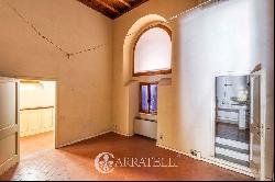 Ref. 3589 Fantastic apartment with garden in tower - Florence