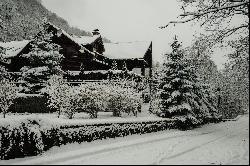 Hunting Chalet in the Retezat Mountains