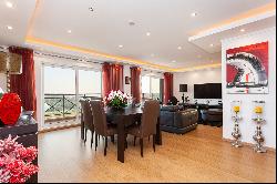 Flat, 3 bedrooms, for Sale