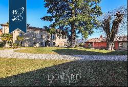 Stunning luxury estate at a short distance from Brescia's enchanting shores of Lake Iseo