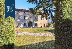 Stunning luxury estate at a short distance from Brescia's enchanting shores of Lake Iseo