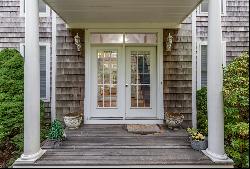 6 bed/4.5 bath Noyac, Sag Harbor