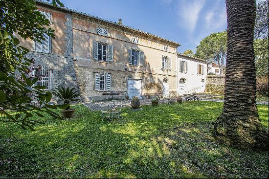 Romantic villa on the hills between Pisa and Lucca