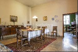 Romantic villa on the hills between Pisa and Lucca