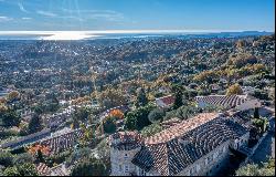 A house built after the authentic provencal houses traditions