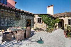 Farm, 8 bedrooms, for Sale