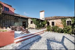 Farm, 8 bedrooms, for Sale