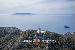 LUXURY SEA VIEW VILLA FOR SALE ARGENTARIO, FORMER LIGHTHOUSE TUSCAN COAST