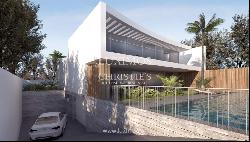 Modern villa with swimming pool, under construction, Vilamoura, Algarve