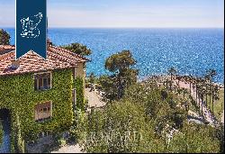 Stunning historical villa with wonderful views of Liguria's crystal-blue waters