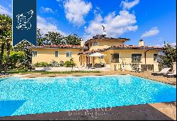 Charming estate surrounded by an exclusive residential context in the province of Bergamo