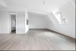 Flat, 3 bedrooms, for Sale