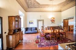 APARTMENTS WITH PANORAMIC VIEWS FOR SALE ON THE HILLS OF FLORENCE