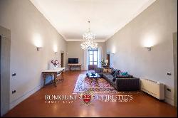 APARTMENTS WITH PANORAMIC VIEWS FOR SALE ON THE HILLS OF FLORENCE