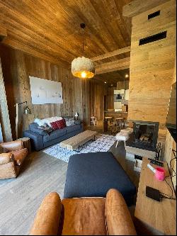 Stunning 270 sqm apartment - ski in ski out - 15 people