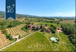 Prestigious farmstead with 50 hectares of cultivated grounds in Arezzo's stunning countrys