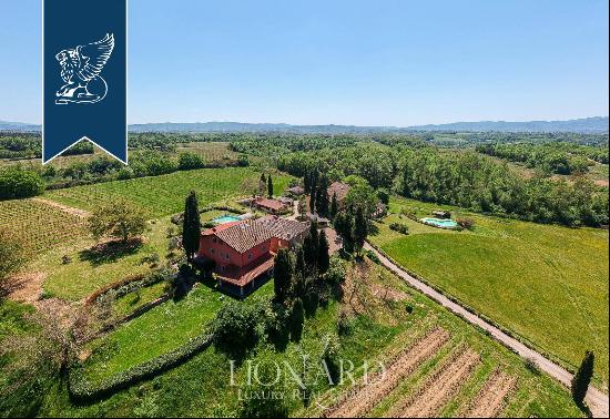 Prestigious farmstead with 50 hectares of cultivated grounds in Arezzo's stunning countrys