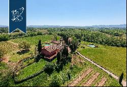 Prestigious farmstead with 50 hectares of cultivated grounds in Arezzo's stunning countrys