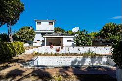 House with wonderful views located in the natural park of Mataró.