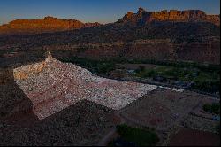 13+ Acres just 5 Miles From Zion National Park