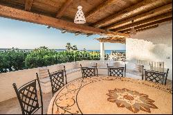 Cozy villa just a few steps away from the center of Baja Sardinia