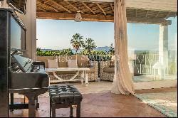 Cozy villa just a few steps away from the center of Baja Sardinia