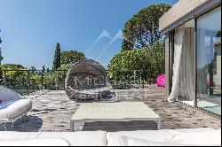 Cap d'Antibes - Contemporary totally renovated villa