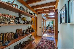 Excellent house in Sta. Maria de Manquehue