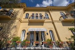 Villa in Naples