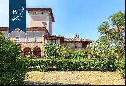 Prestigious villa/castle for sale between Milan and Lake Garda