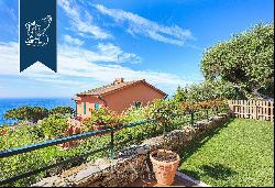 Refined estate with panoramic views of the sea of the Riviera di Levante