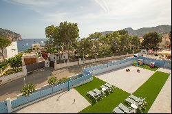 Apartments with sea views in Camp de Mar