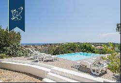 Luxury etate for sale in a charming panoramic position over Costa Smeralda