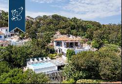 Luxury etate for sale in a charming panoramic position over Costa Smeralda