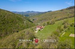 RESTORED COUNTRY HOUSE FOR SALE TUSCANY FORESTE CASENTINESI NATIONAL PARK