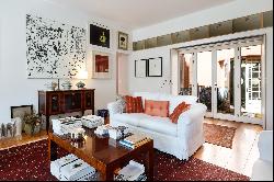 Flat, 4 bedrooms, for Sale