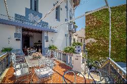 The famous "Casa Blaua" - Art and prestige in Cadaqués