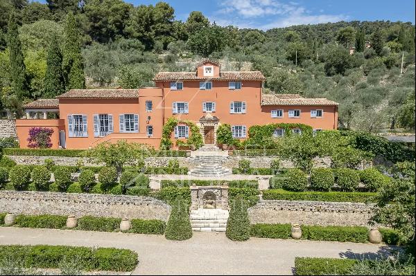 Majestuous Provencal Residence