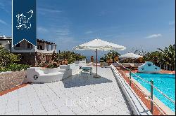 Charming estate with breathtaking views of the clear waters of the Aeolian Islands and the