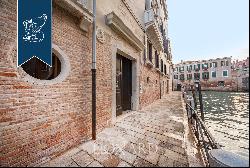 Prestigious period home in the mafic of the most exclusive Venetian atmosphere