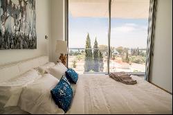 Three Bedroom Modern Apartment in Limassol 100 m from the sea