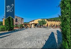 Prestigious panoramic estate with wonderful views of the Tuscan countryside