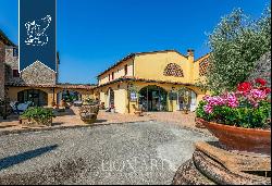 Prestigious panoramic estate with wonderful views of the Tuscan countryside