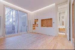 Great main apartment in luxury development in Eixample Dreta