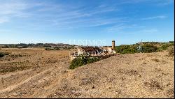 Large plot of land, close to the beach, Praia da Luz, Lagos, Algarve