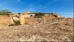 Large plot of land, close to the beach, Praia da Luz, Lagos, Algarve