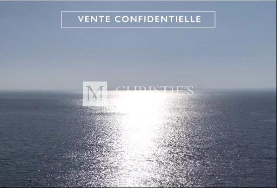 Property with direct access to the sea - Ile de Re