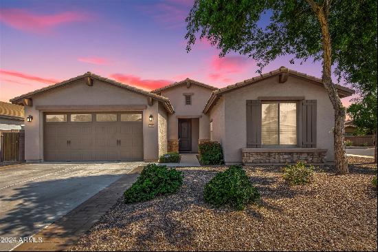 2695 E Rakestraw Lane, Gilbert AZ 85298